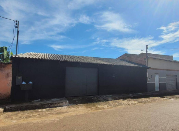 Casa com 3 Quartos à Venda, 300 m² em Aponiã - Porto Velho