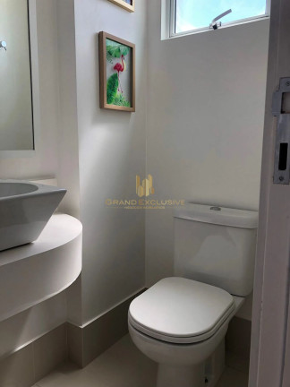 Imagem Apartamento com 3 Quartos à Venda, 132 m² em Centro - Balneário Camboriú Imagem Apartamento com 3 Quartos à Venda, 132 m² em Centro - Balneário Camboriú