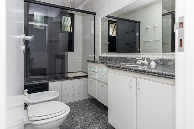 Imagem Apartamento com 3 Quartos à Venda, 121 m² em Real Parque - São Paulo Imagem Apartamento com 3 Quartos à Venda, 121 m² em Real Parque - São Paulo
