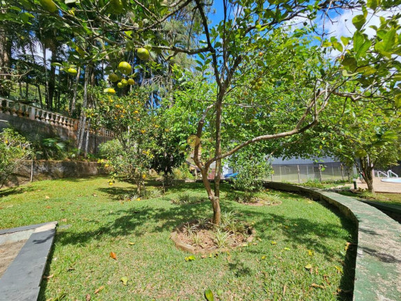 Imagem Casa com 4 Quartos à Venda, 400 m² em Comary - Teresópolis