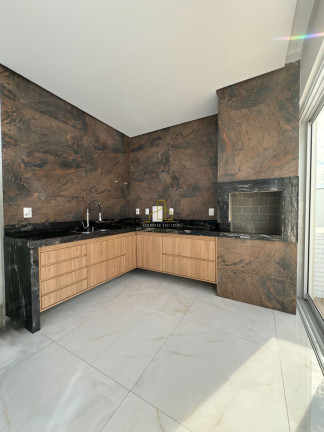 Imagem Casa com 3 Quartos à Venda, 498 m² em Alphaville Jacuhy - Serra Imagem Casa com 3 Quartos à Venda, 498 m² em Alphaville Jacuhy - Serra