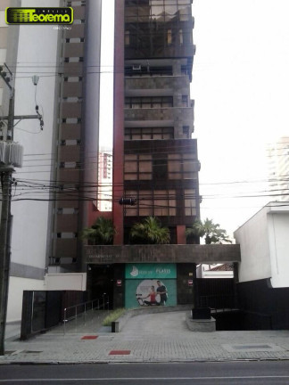 Imóvel Comercial para Alugar, 30 m² em Champagnat - Curitiba