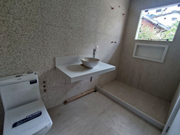 Imagem Casa com 5 Quartos à Venda, 450 m² em Golfe - Teresópolis Imagem Casa com 5 Quartos à Venda, 450 m² em Golfe - Teresópolis