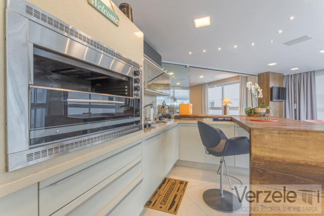 Imagem Apartamento com 4 Quartos à Venda, 325 m² em Centro - Balneário Camboriú Imagem Apartamento com 4 Quartos à Venda, 325 m² em Centro - Balneário Camboriú
