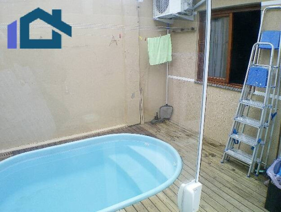 Imagem Casa com 2 Quartos à Venda, 55 m² em Parque Da Matriz - Cachoeirinha