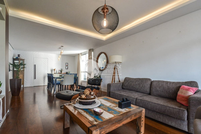 Imagem Apartamento com 4 Quartos à Venda, 183 m² em Moema - São Paulo Imagem Apartamento com 4 Quartos à Venda, 183 m² em Moema - São Paulo