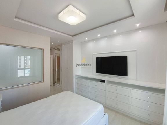 Imagem Apartamento com 4 Quartos para Temporada, 175 m² em Meia Praia - Itapema Imagem Apartamento com 4 Quartos para Temporada, 175 m² em Meia Praia - Itapema