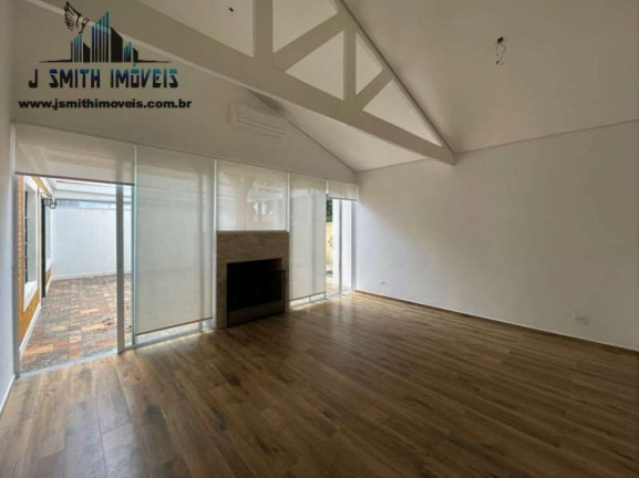 Imagem Casa com 4 Quartos à Venda, 800 m² em Vila Santo Antônio - Cotia Imagem Casa com 4 Quartos à Venda, 800 m² em Vila Santo Antônio - Cotia
