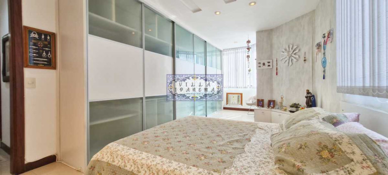Imagem Apartamento com 4 Quartos à Venda, 184 m² em Copacabana - Rio De Janeiro Imagem Apartamento com 4 Quartos à Venda, 184 m² em Copacabana - Rio De Janeiro