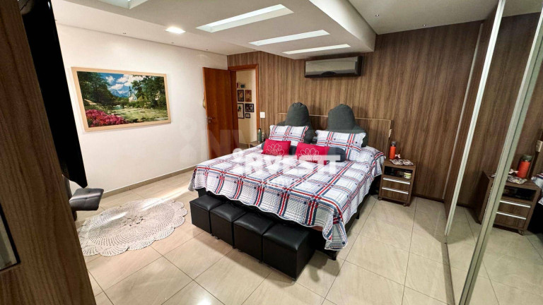 Imagem Apartamento com 3 Quartos à Venda, 238 m² em Setor Bueno - Goiânia Imagem Apartamento com 3 Quartos à Venda, 238 m² em Setor Bueno - Goiânia
