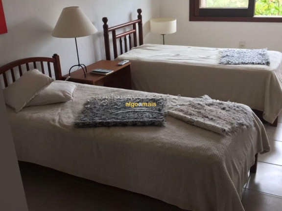 Casa com 4 Quartos à Venda, 347 m² em Condominio Ventura Club - Xangri-lá