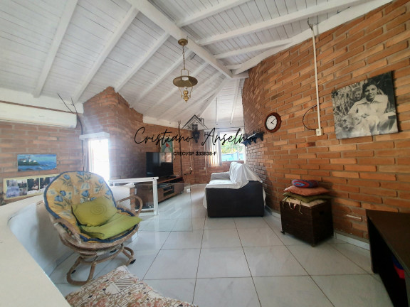 Casa com 3 Quartos à Venda, 230 m² em Martim De Sá - Caraguatatuba