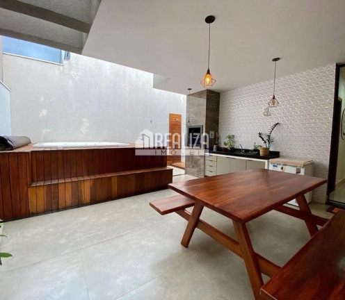 Imagem Casa de Condomínio com 4 Quartos à Venda, 300 m² em Estância Dos Ipês - Uberaba Imagem Casa de Condomínio com 4 Quartos à Venda, 300 m² em Estância Dos Ipês - Uberaba