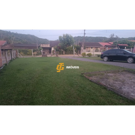Casa com 3 Quartos à Venda, 2.000 m² em Centro - Indaial