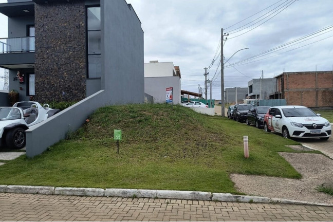 Imagem Terreno à Venda, 220 m² em Augusta - Viamão Imagem Terreno à Venda, 220 m² em Augusta - Viamão