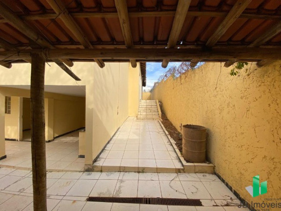 Imagem Casa com 3 Quartos à Venda, 125 m² em Jardim Panorama - Montes Claros