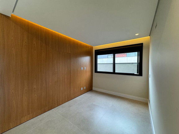 Imagem Sobrado com 4 Quartos à Venda, 270 m² em Condomínio Bella Cittá - Mogi Das Cruzes Imagem Sobrado com 4 Quartos à Venda, 270 m² em Condomínio Bella Cittá - Mogi Das Cruzes