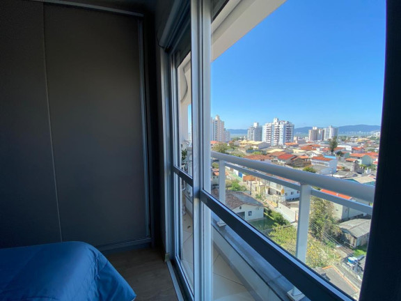 Imagem Apartamento com 2 Quartos à Venda, 68 m² em Barreiros - São José
