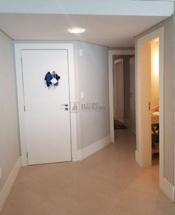 Imagem Apartamento com 3 Quartos à Venda, 140 m² em Centro - Balneário Camboriú Imagem Apartamento com 3 Quartos à Venda, 140 m² em Centro - Balneário Camboriú