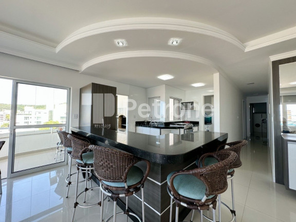 Imagem Imóvel com 4 Quartos à Venda, 248 m² em Palmas - Governador Celso Ramos
