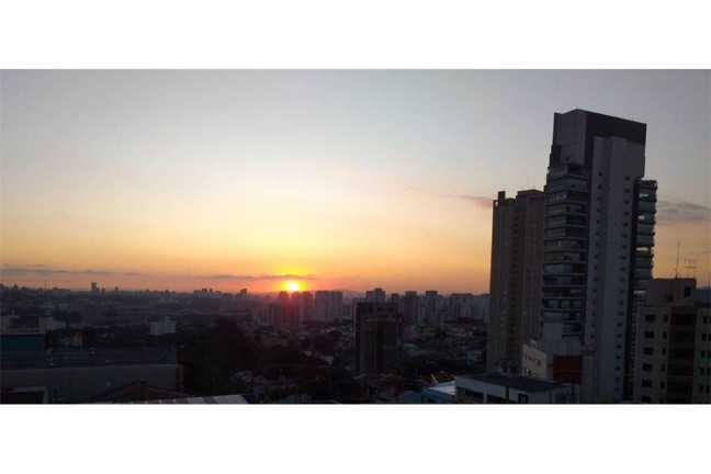 Imagem Imóvel com 2 Quartos à Venda, em Lapa - São Paulo Imagem Imóvel com 2 Quartos à Venda, em Lapa - São Paulo