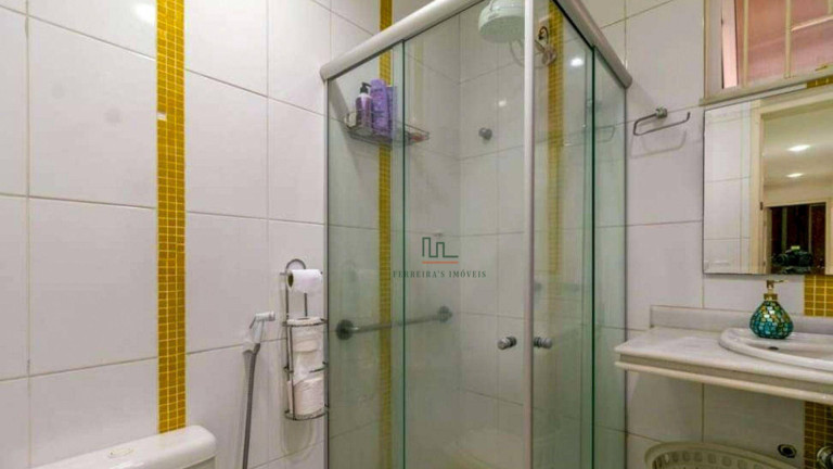 Imagem Casa com 3 Quartos à Venda, 310 m² em Piratininga - Niterói
