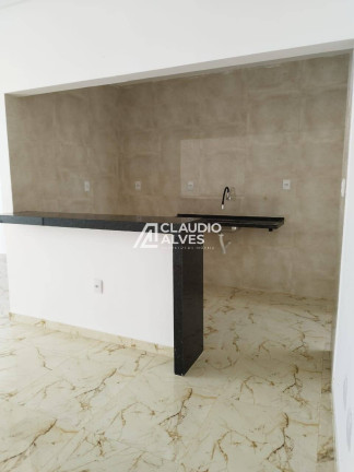 Imagem Casa com 3 Quartos à Venda, 87 m² em Conceição - Feira De Santana