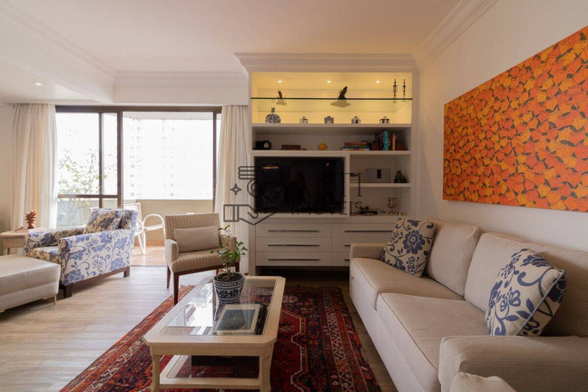 Apartamento com 4 Quartos à Venda, 180 m² em Moema - São Paulo