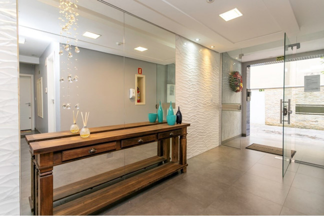 Imagem Apartamento com 2 Quartos à Venda, 68 m² em Higienópolis - Porto Alegre Imagem Apartamento com 2 Quartos à Venda, 68 m² em Higienópolis - Porto Alegre