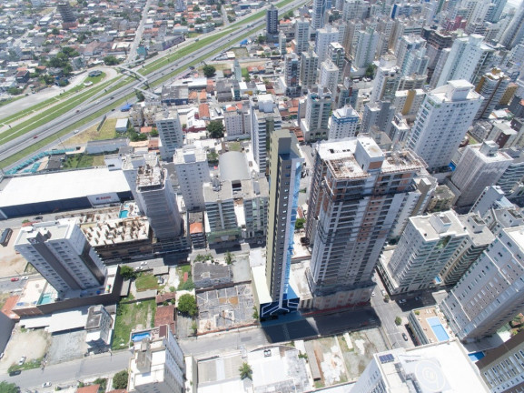 Imagem Apartamento com 3 Quartos à Venda, 121 m² em Itapema - Itapema