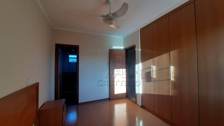 Imagem Casa com 3 Quartos para Alugar, 126 m² em Vale Dos Tucanos - Londrina Imagem Casa com 3 Quartos para Alugar, 126 m² em Vale Dos Tucanos - Londrina