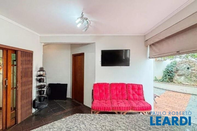 Imagem Sobrado com 3 Quartos à Venda, 338 m² em Campestre - Santo André