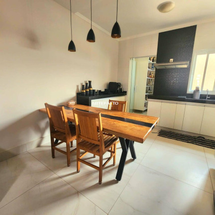 Imagem Apartamento com 3 Quartos à Venda, 110 m²