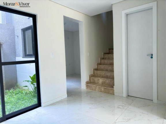 Imagem Sobrado com 2 Quartos à Venda, 126 m² em Uberaba - Curitiba