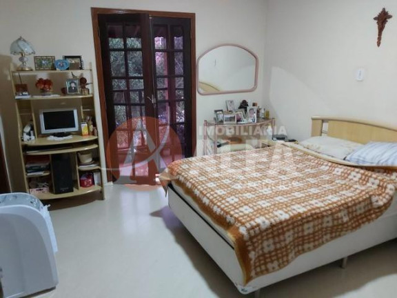 Casa com 3 Quartos à Venda, 288 m² em Parque Rizzo Ii - Cotia