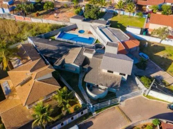 Imagem Casa com 4 Quartos à Venda, 550 m² em Setor Habitacional Arniqueira (águas Claras) - Brasília Imagem Casa com 4 Quartos à Venda, 550 m² em Setor Habitacional Arniqueira (águas Claras) - Brasília