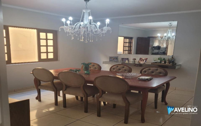 Imagem Sobrado com 4 Quartos à Venda, 281 m² em Carandá Bosque - Campo Grande Imagem Sobrado com 4 Quartos à Venda, 281 m² em Carandá Bosque - Campo Grande