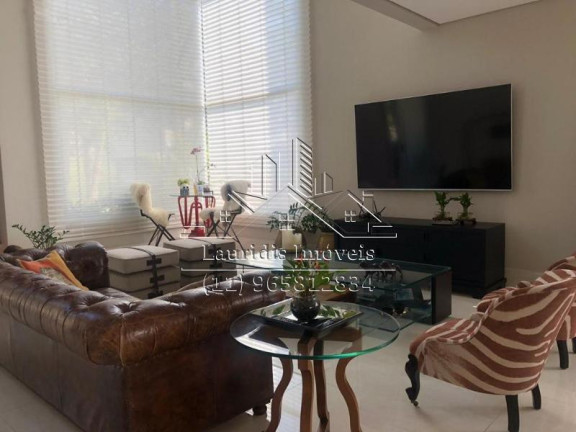 Imagem Imóvel com 4 Quartos à Venda, 435 m² em Alphaville - Santana De Parnaíba Imagem Imóvel com 4 Quartos à Venda, 435 m² em Alphaville - Santana De Parnaíba