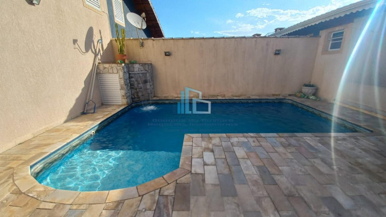 Imagem Casa com 3 Quartos à Venda, 140 m² em Caiçara - Praia Grande Imagem Casa com 3 Quartos à Venda, 140 m² em Caiçara - Praia Grande
