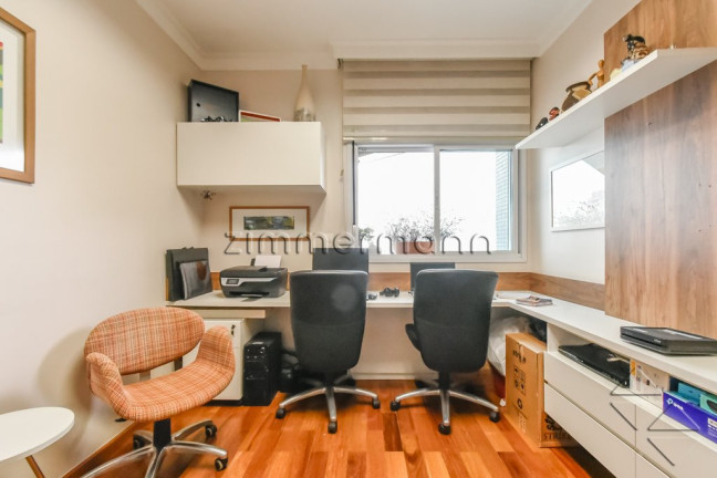 Imagem Apartamento com 3 Quartos à Venda, 220 m² em Aclimação - São Paulo Imagem Apartamento com 3 Quartos à Venda, 220 m² em Aclimação - São Paulo