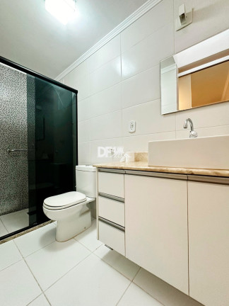 Imagem Casa com 4 Quartos à Venda, 200 m² em Guará I - Brasília