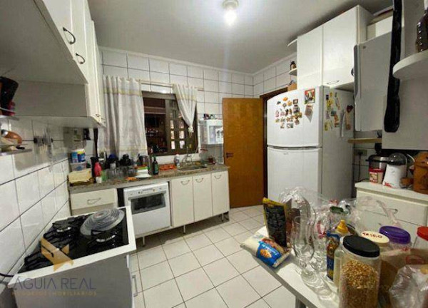 Imagem Sobrado com 4 Quartos à Venda, 172 m² em Chácara Cachoeira - Campo Grande Imagem Sobrado com 4 Quartos à Venda, 172 m² em Chácara Cachoeira - Campo Grande