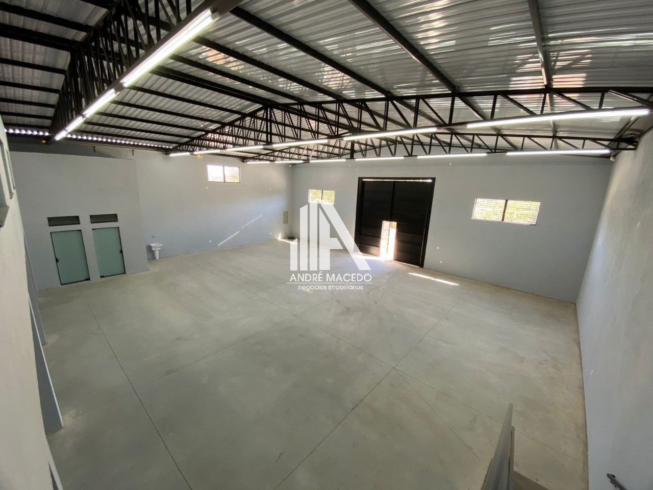 Imóvel para Alugar, 450 m² em Vila Santa Luzia - Mogi Mirim