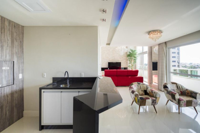 Imagem Apartamento com 3 Quartos à Venda, 151 m² em Centro - Torres