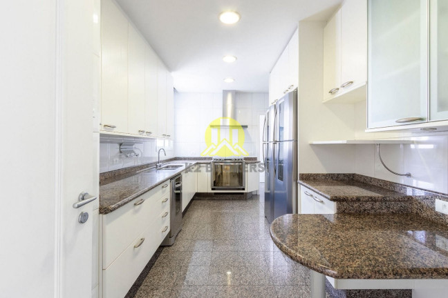 Imagem Cobertura com 4 Quartos à Venda, 513 m² em Batel - Curitiba Imagem Cobertura com 4 Quartos à Venda, 513 m² em Batel - Curitiba