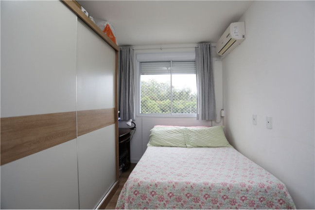 Imagem Imóvel com 2 Quartos à Venda, em Jardim Itu - Porto Alegre Imagem Imóvel com 2 Quartos à Venda, em Jardim Itu - Porto Alegre