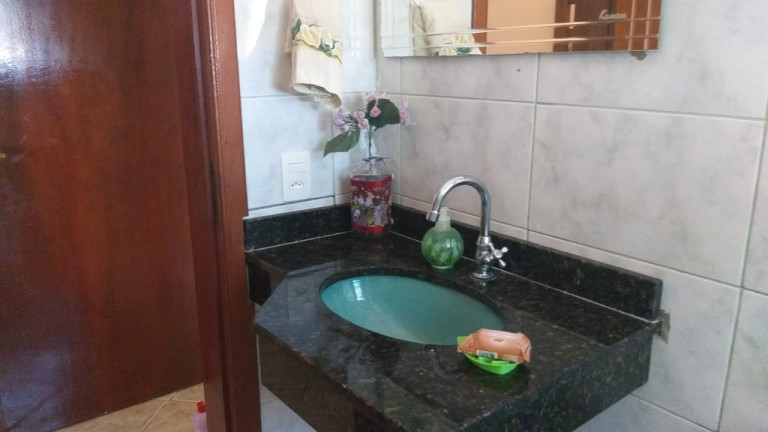 Imagem Casa de Condomínio com 5 Quartos à Venda, 405 m² em Centro - Boracéia