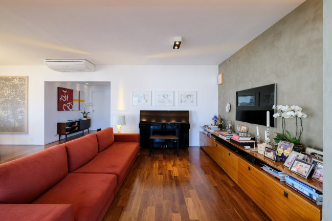 Imagem Apartamento com 3 Quartos à Venda, 185 m² em Itaim Bibi - São Paulo