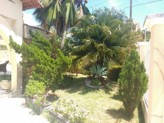 Imagem Casa com 4 Quartos à Venda, 450 m² em Ponta Negra - Natal