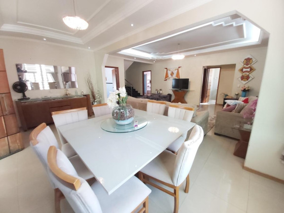 Imagem Casa com 4 Quartos à Venda, 360 m² em Guará I - Brasília Imagem Casa com 4 Quartos à Venda, 360 m² em Guará I - Brasília
